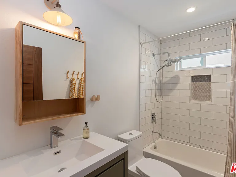 4114 Edenhurst Ave — Photo 26