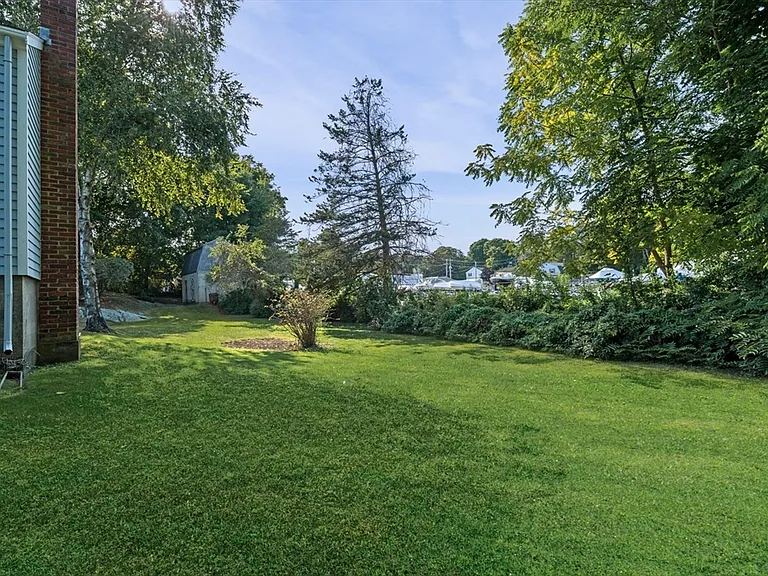 15 Meadow Ln #0 — Photo 32