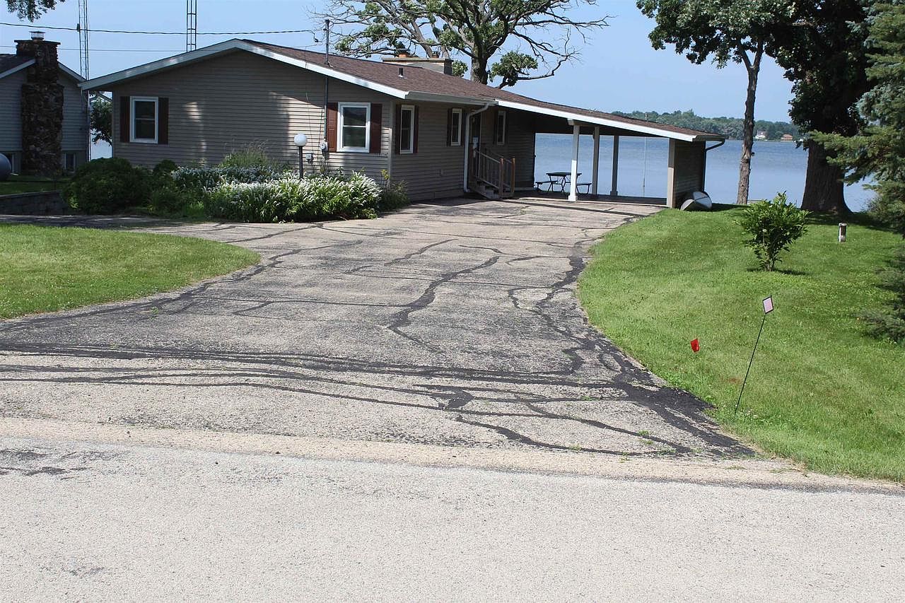 N8238 Stoney Point Road, Beaver Dam, WI 53916 | Zillow