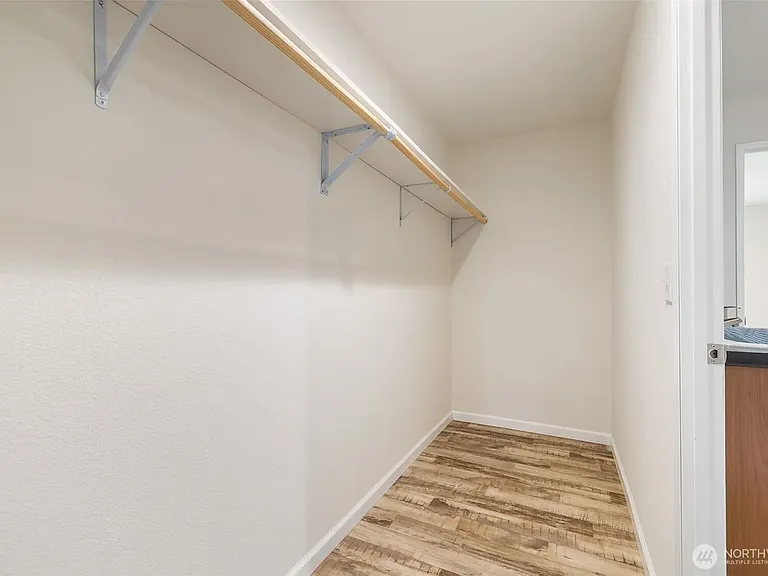 10206 SE Grand View St — Photo 8