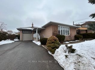 20 Jacinta Dr, Toronto, ON M6L 1H5