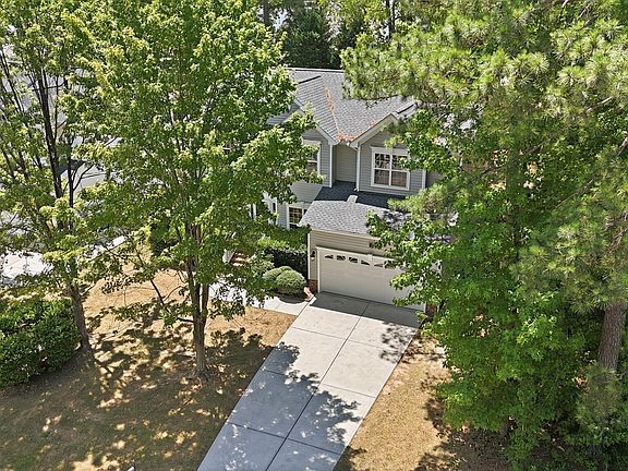 5th image of 205 Bethabara Ln