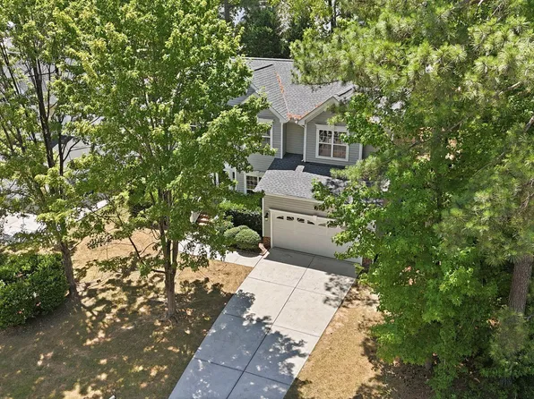 205 Bethabara Ln, Cary, NC 27513