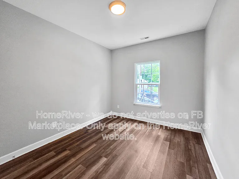 621 Northway Dr — Photo 10