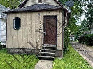 2235 3rd Ave, Terre Haute, IN 47807