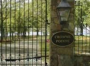 107 Crowne Pointe Dr, Lexington, SC 29072