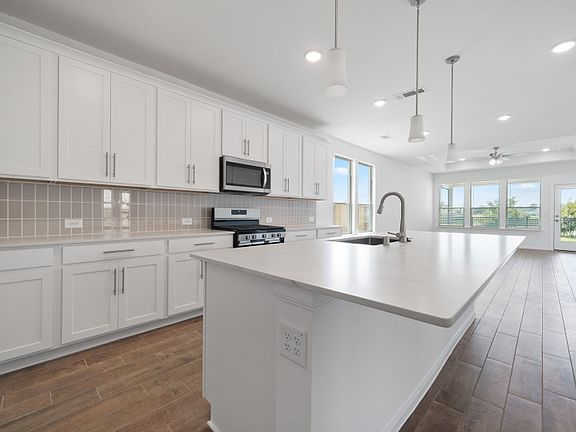 Kitchen with Eat-In Island