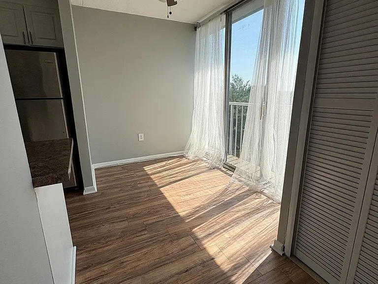 611 Playa Del Sol — Photo 3