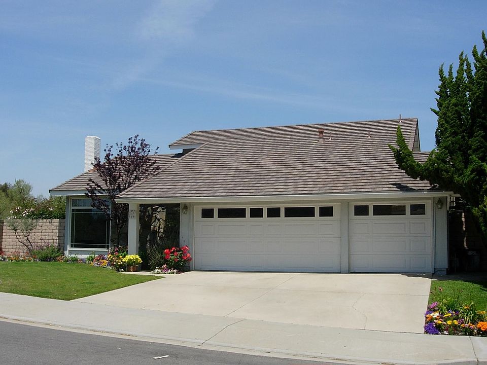 Beautiful Corner Lot Home!