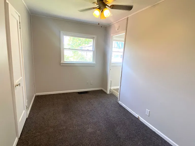 903 W Purtscher Dr — Photo 4