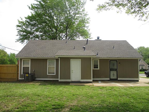 4th image of 4425 Trout Valley Dr