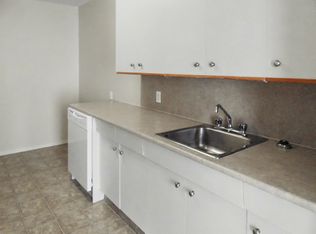 170 Watt St #1462432, Winnipeg, MB R2L2B5