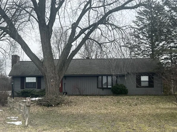 S103W15427 Heinrich DRIVE, Muskego, WI 53150
