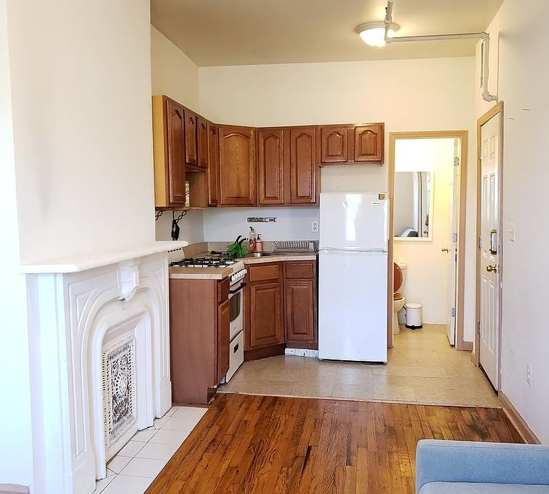 1st image of 1220 Dean St APT 4A