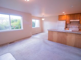 3161 Juniper Ridge Dr #6, Medford, OR 97504