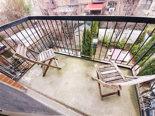 Rented by Ideal Properties Group | media 7