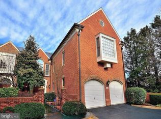 1215 Stuart Robeson Dr, Mc Lean, VA 22101