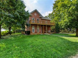 513 S Jefferson, Cerro Gordo, IL