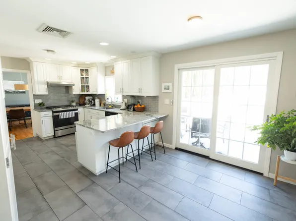 12 Spring Hill Ln, Bethel, CT 06801
