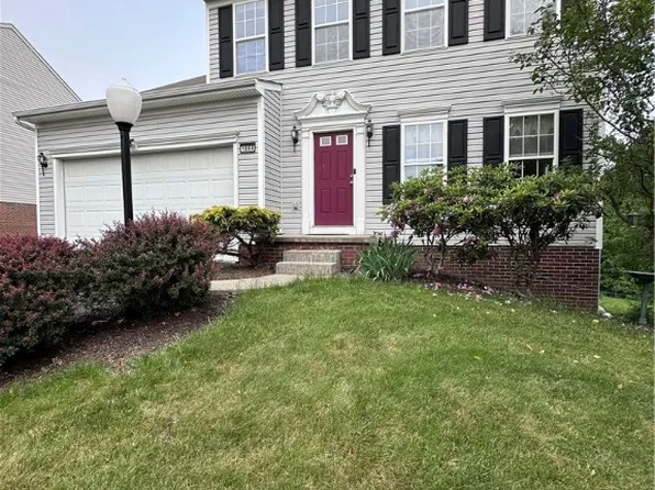 1869 Pioneer Dr, Sewickley, PA 15143