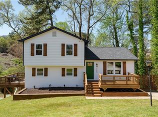 2255 Wallingford Dr, Decatur, GA 30032