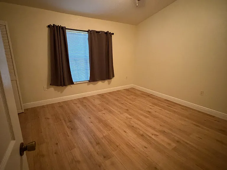 2109 Shadow View Cir — Photo 13