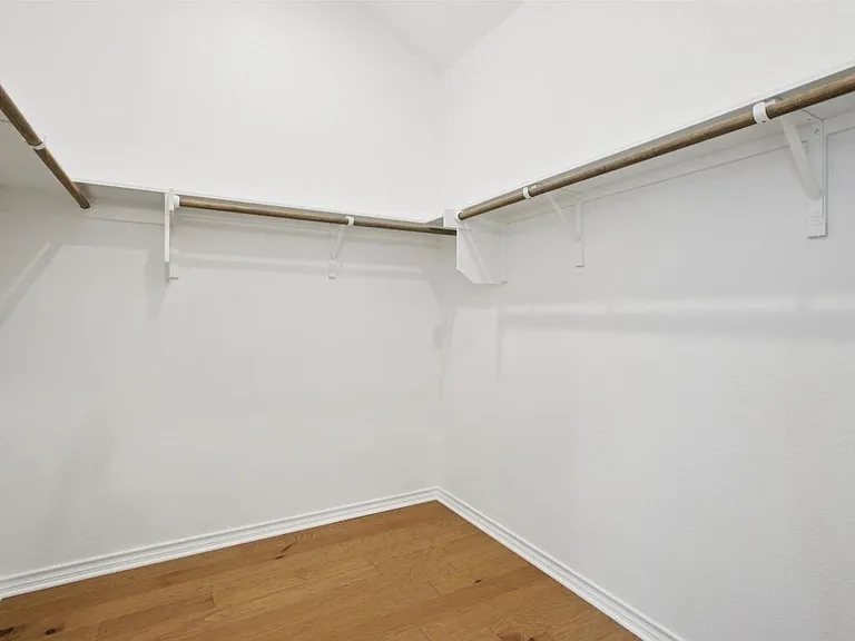 140 Stewart Dr #102 — Photo 10