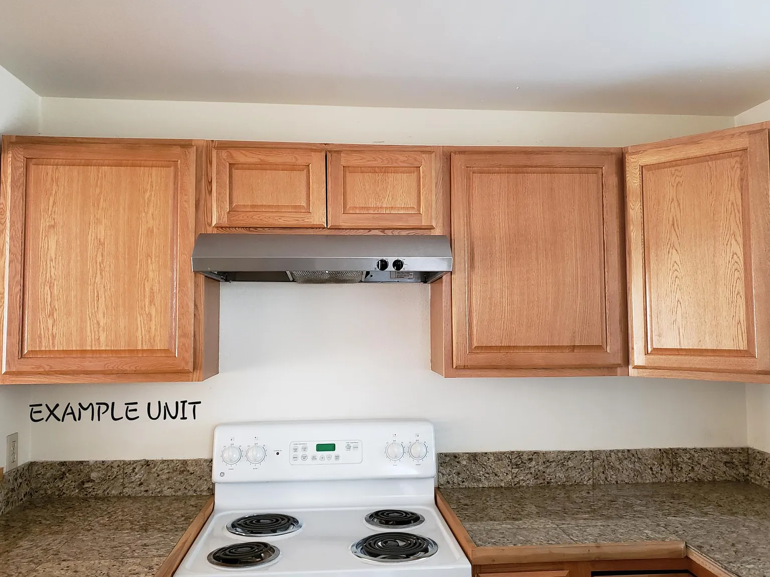 2 bed, 1.5 bath, 1350 sqft, $2,895 — Photo 4