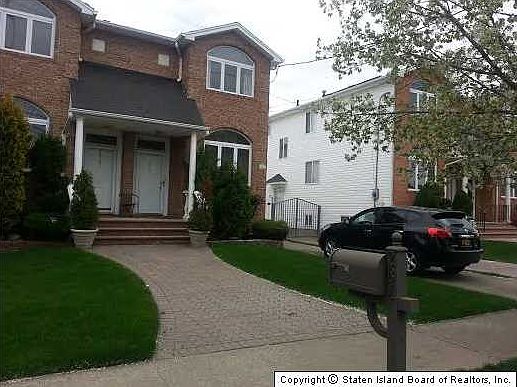 1st image of 279 Greaves Ave