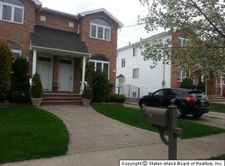 279 Greaves Ave, Staten Island, NY 10308
