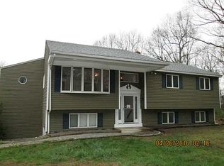 447 Read School House Rd, Coventry, RI 02816