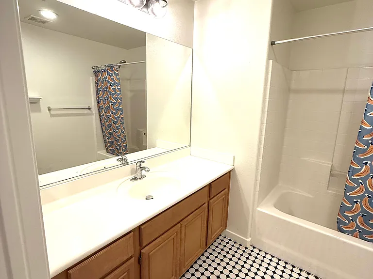 87 W Shoshone St — Photo 13
