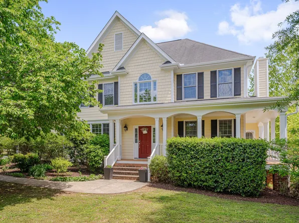 303 Crooked Meadow Ln, Hillsborough, NC 27278