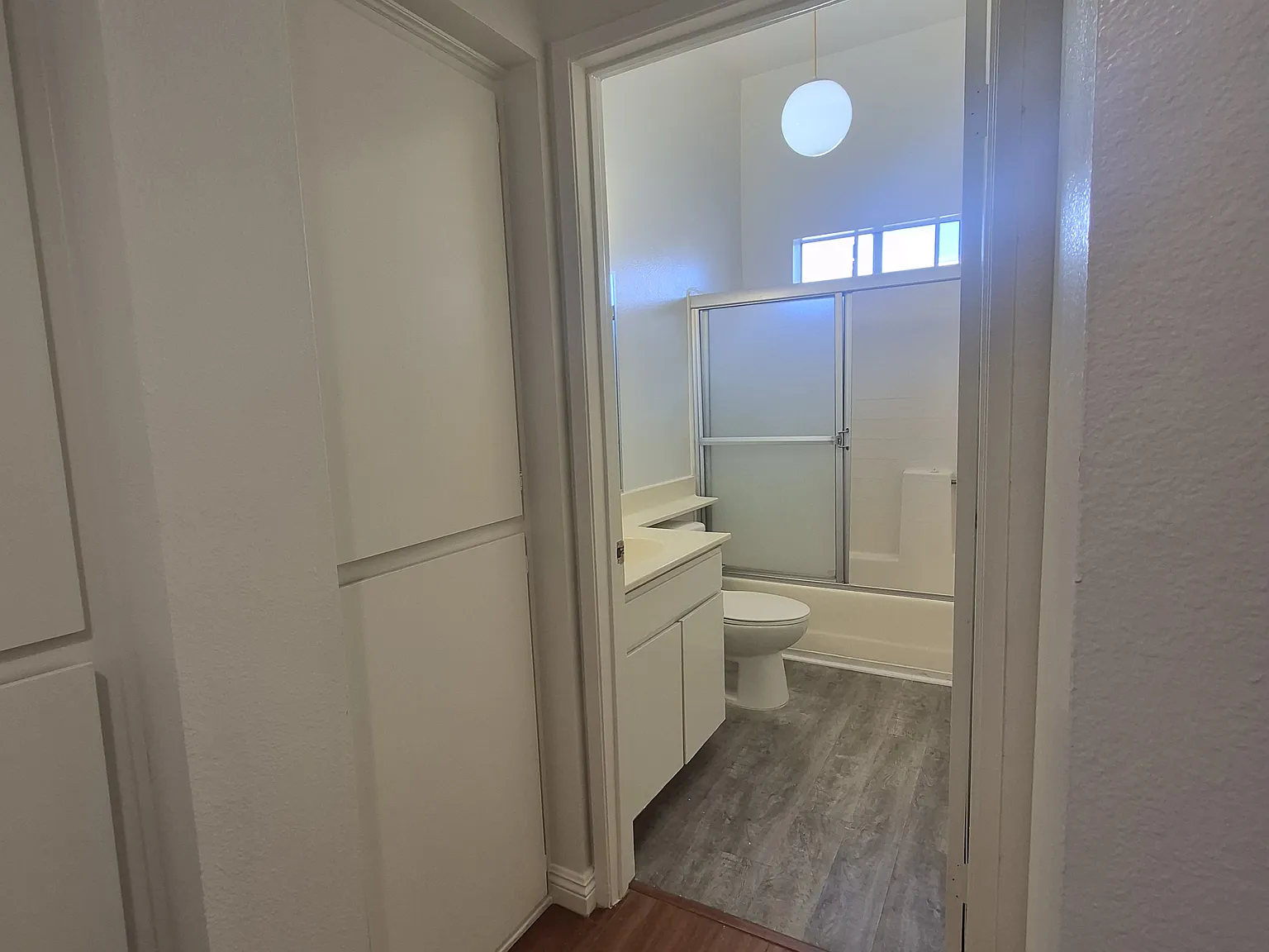 1 bed, 700 sqft, $1,850 — Photo 2