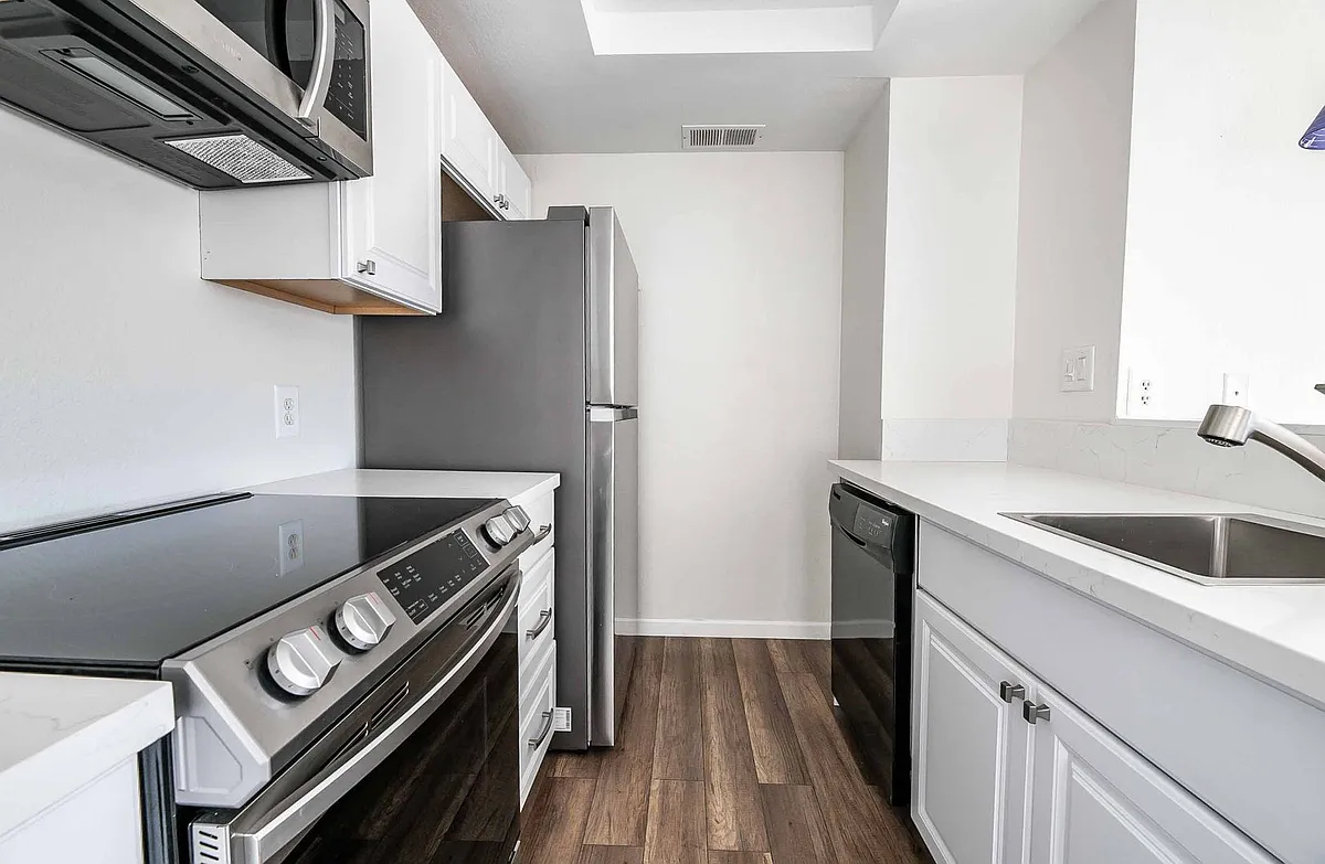 Building Photo - 4360 Gannet Cir #22