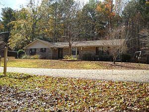 2nd image of 512 Charlotte Ln