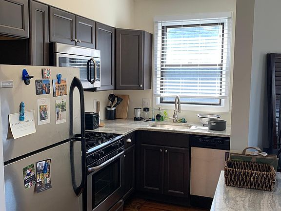 5th image of 1610 N Broom St APT 3