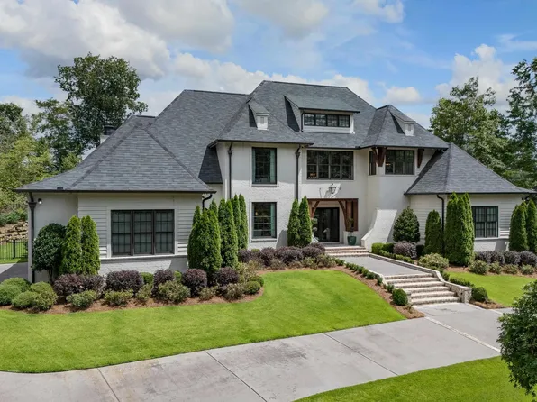 7441 Ashland Ln, Vestavia, AL 35242