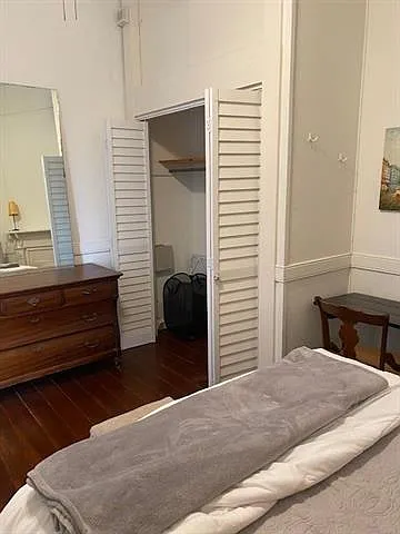 7627 Hampson St — Photo 10