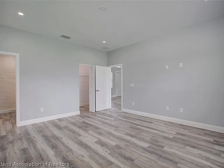 2545 N Odessa Rd — Photo 13