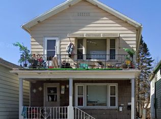 942 W Windlake Ave #A, Milwaukee, WI 53204