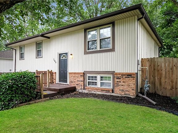 2nd image of 209 Valley Dr