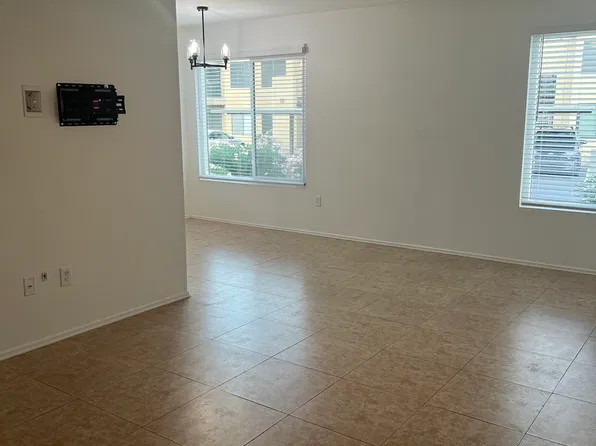 4925 E Desert Cove Ave Unit 163, Scottsdale, AZ 85254