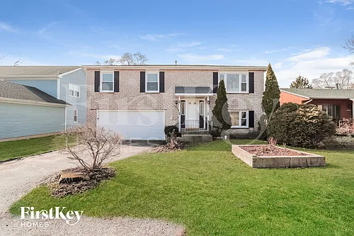 612 E Bonner Rd Photo 1