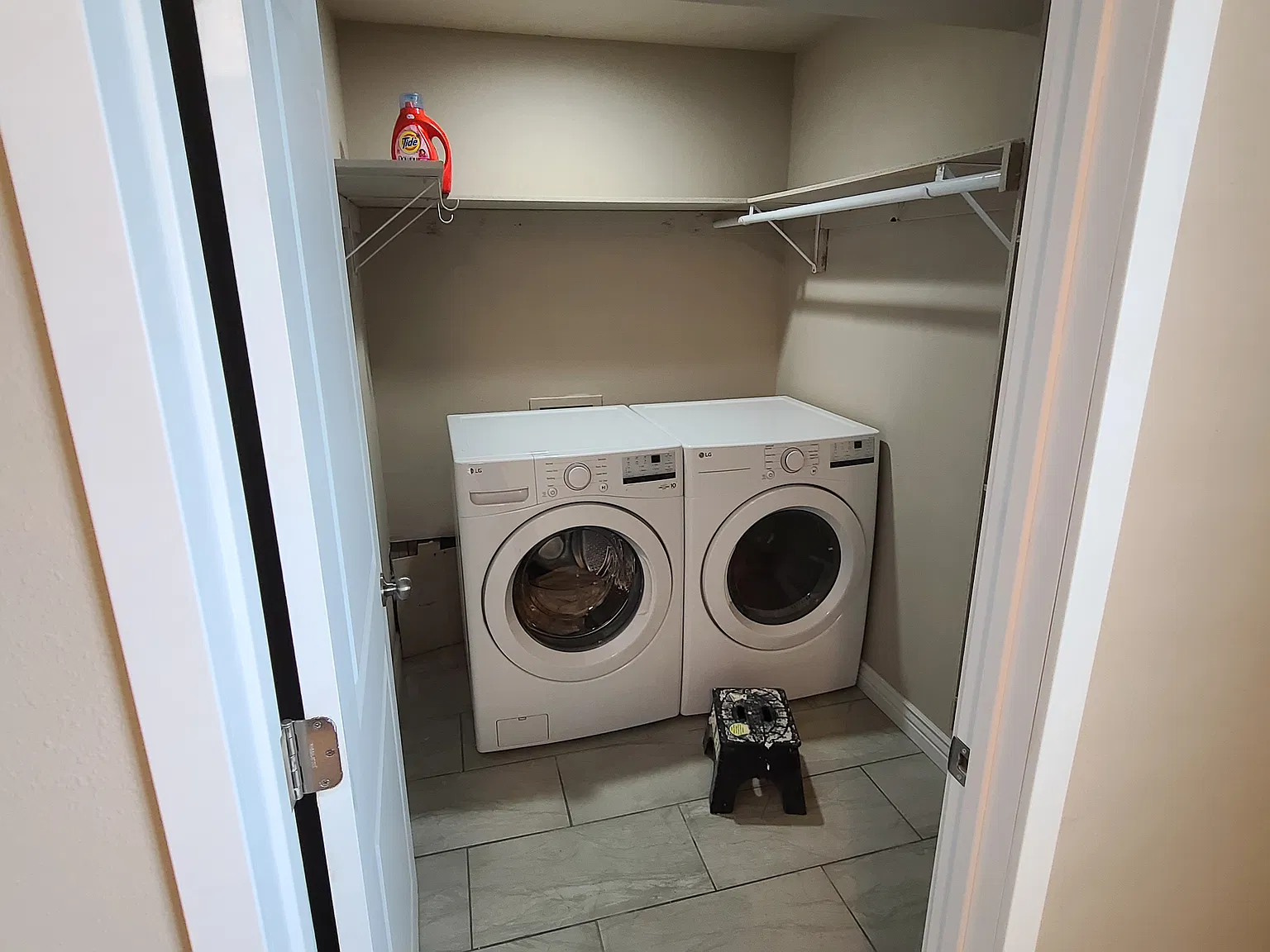 2 bed, 1500 sqft, $1,400 — Photo 2