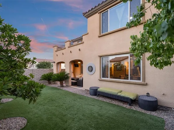 620 Signal Peak St, Las Vegas, NV 89138