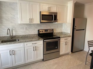 703 E Landis Ave APT 5, Vineland, NJ 08360
