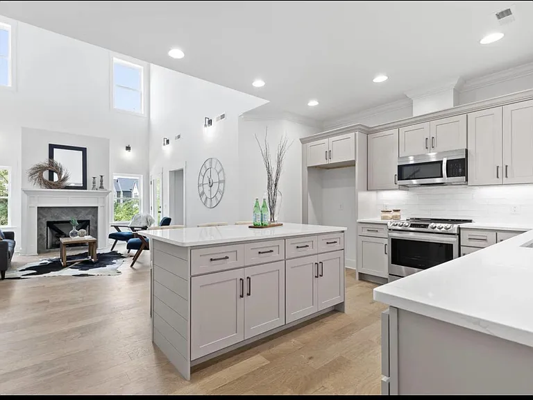 9658 Dutton Ln — Photo 14