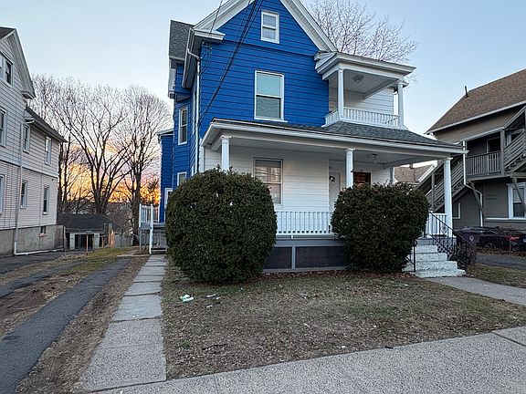 2nd image of 171 Bassett St Unit 2