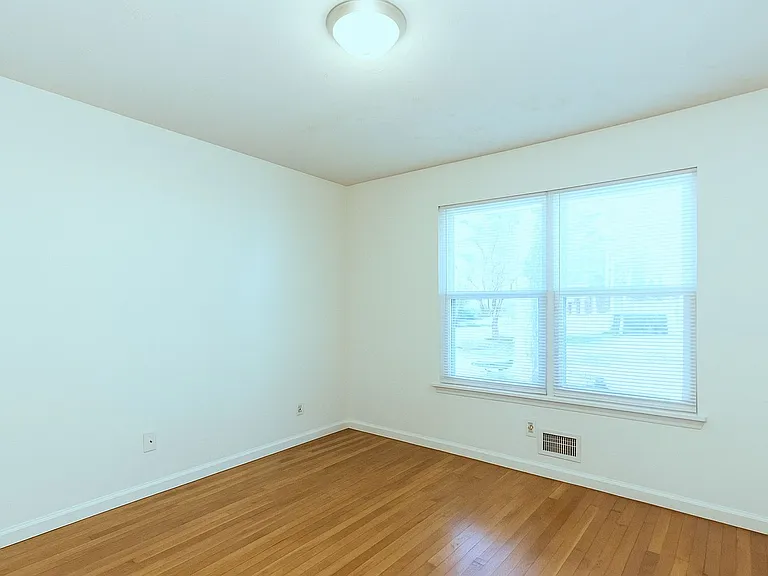 1169 Hillcrest Ct — Photo 22